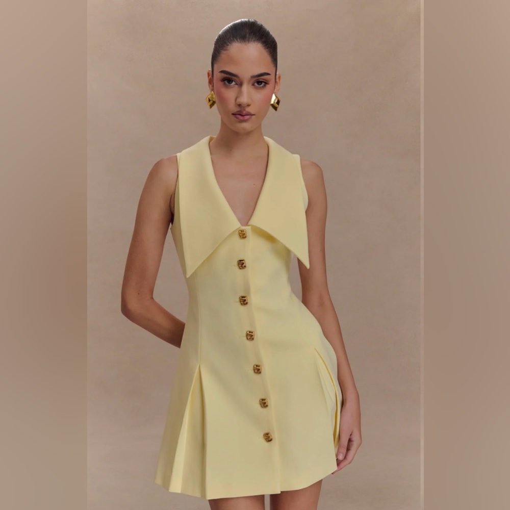 Meshki Pale Yellow Button-Front Mini Dress - Picture 2 of 6